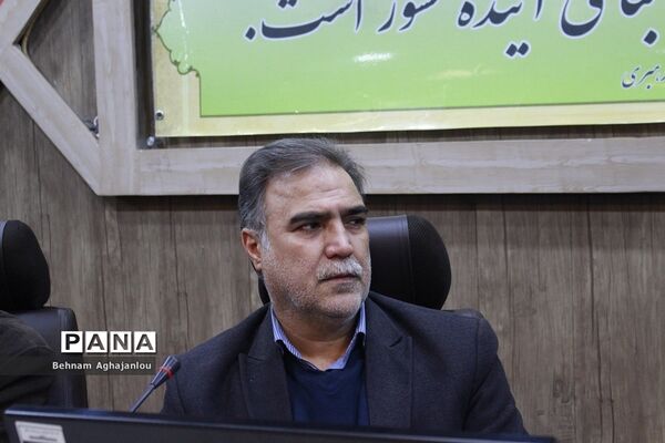 انعقاد تفاهم‌نامه آموزش و پرورش استان زنجان با قرارگاه عدالت آموزشی بنیاد احسان
