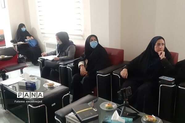 کارگاه اختلال اضطراب جدایی و پیش فعالی ویژه آموزگاران پایه  اول و دوم ابتدایی در رودهن