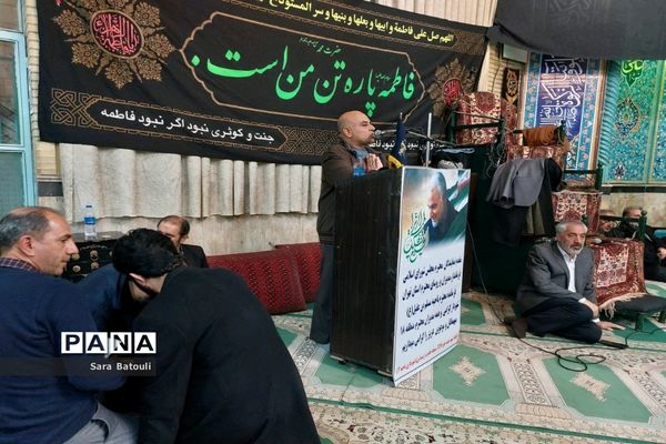 نشست صمیمانه بررسی مشکلات محلات ۱۸ گانه منطقه ۱۸ شهر تهران