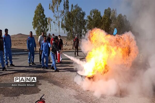 آموزش اطفا حریق در شهرستان جهرم
