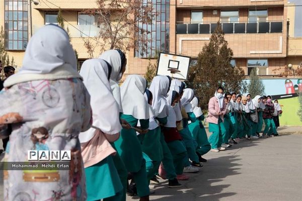 جنگ جوانه‌ها در مدارس شهرستان آباده