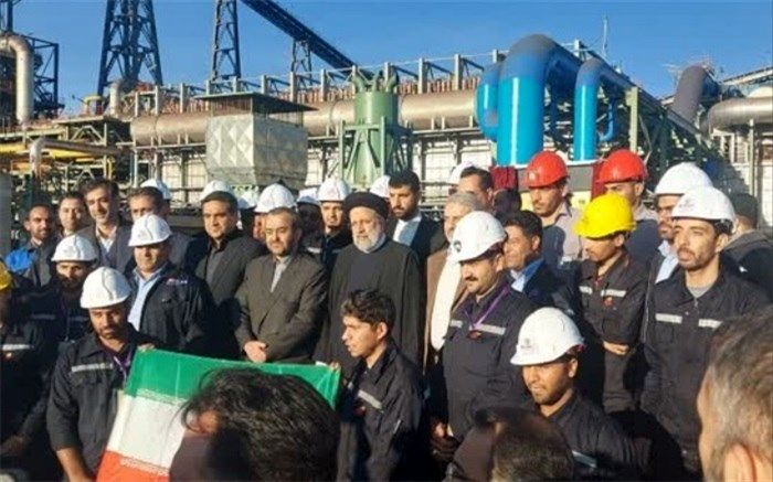 افتتاح واحد احیای مستقیم مجتمع فولاد قائنات با ظرفیت تولید سالیانه ۸۰۰ هزار تن آهن اسفنجی