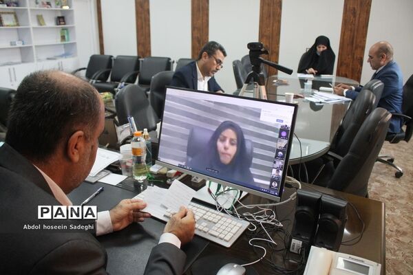جلسه توجیهی طرح انسداد مبادی بیسوادی در بوشهر