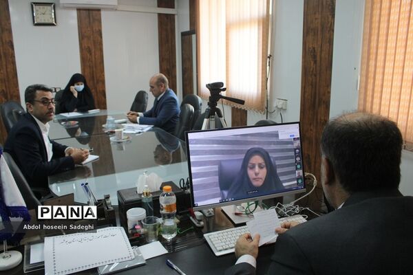 جلسه توجیهی طرح انسداد مبادی بیسوادی در بوشهر