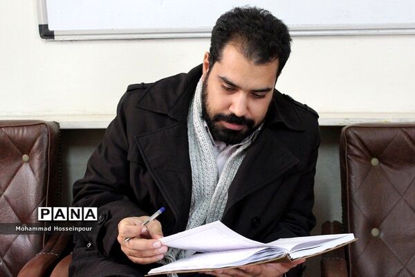 بازدید مدیر سازمان دانش‌آموزی شهرستان‌های استان تهران،  از مرکز مشاوره بهارستان‌دو