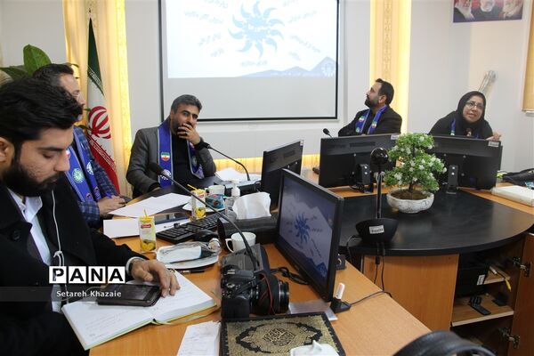نشست تبیین طرح ملی مفاخر خراسان رضوی در ناحیه6