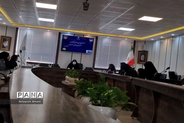 جلسه اعضای مجلس دختران دانش‌آموزی ناحیه 3 مشهد