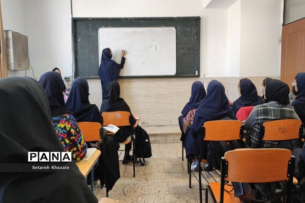 اجرای طرح مدام در دبیرستان یاس ناحیه 6 مشهد