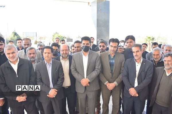 بازدید نایب رئیس مجلس شورای اسلامی از اجرای پروژه های شهرستان بهاباد