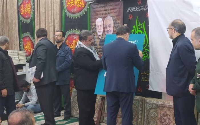 کتاب «مهربان بی‌قرار» ویژه زندگی شهید غلامپور در قم رونمایی شد