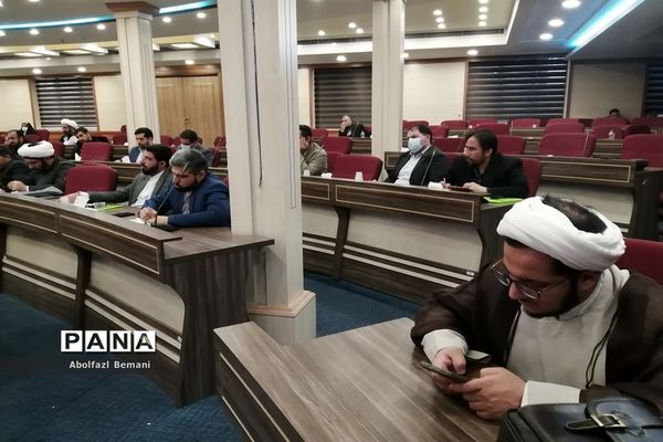نشست رابطین کمیته‌های همکاری حوزه و آموزش و پرورش در قم