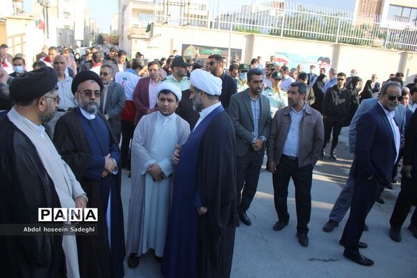 تشییع سه شهید گمنام در فرودگاه بوشهر