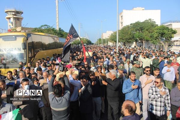 تشییع سه شهید گمنام در فرودگاه بوشهر
