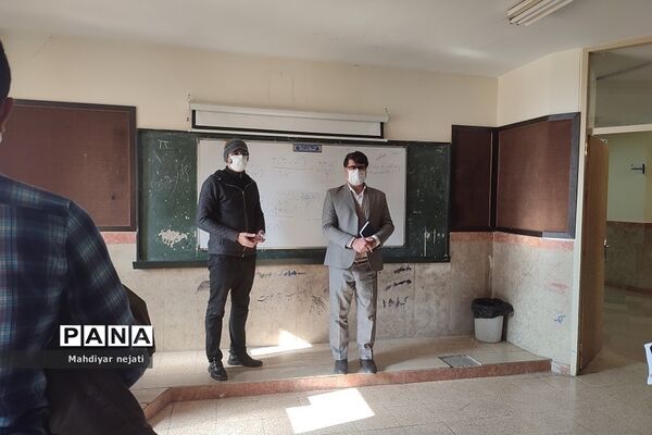 بازدید رئیس امور مدارس سمپاد کشور از مدرسه استعدادهای درخشان شهید بهشتی رودهن
