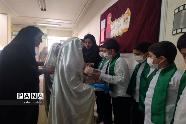 تجلیل از برگزیدگان مسابقات قرآنی ناحیه3 شیراز