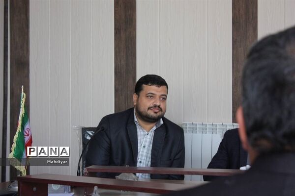 جلسه انتخابات انجمن اولیا در آموزش و پرورش بخش جوادآباد
