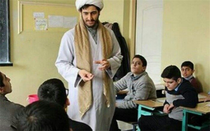محقق شدن جهاد تبیین در مدارس، نیازمند سرمایه‌گذاری خیرین در طرح امین است