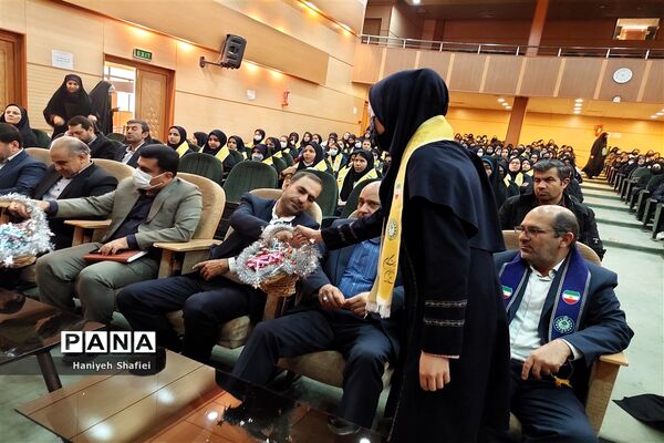 همایش دختران حاج قاسم سازمان دانش‌آموزی ناحیه یک شیراز