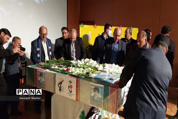 همایش دختران حاج قاسم سازمان دانش‌آموزی ناحیه یک شیراز