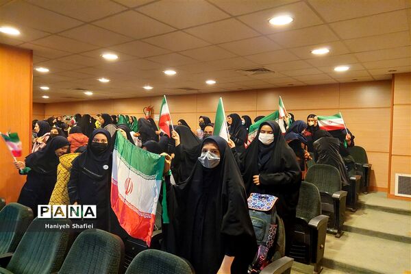 همایش دختران حاج قاسم سازمان دانش‌آموزی ناحیه یک شیراز