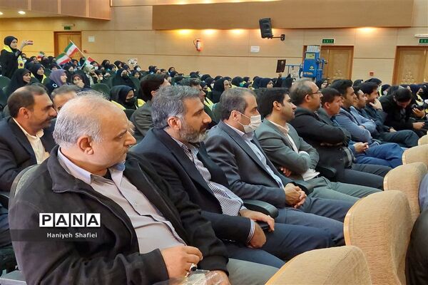 همایش دختران حاج قاسم سازمان دانش‌آموزی ناحیه یک شیراز