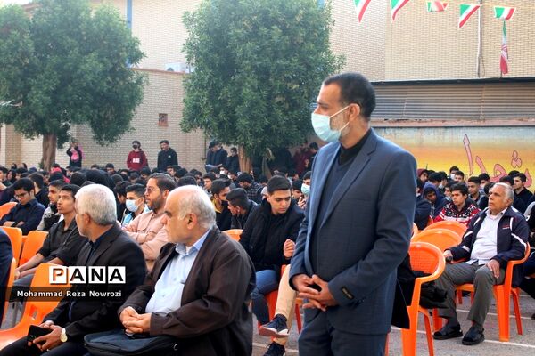 استقبال از شهید گمنام در مدرسه شاهد  شهید مطهری بوشهر