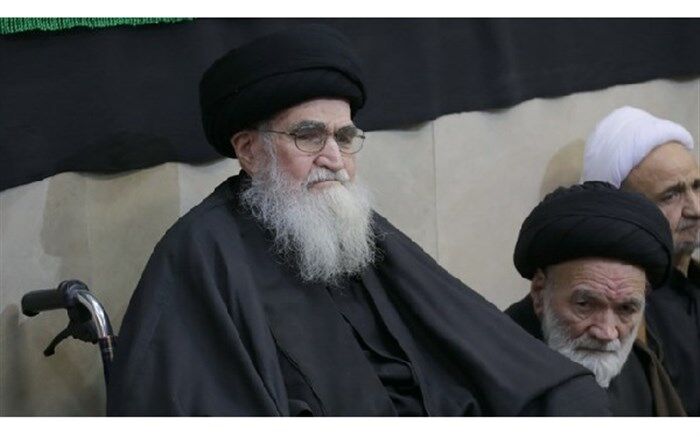 وداع پرشور مردم قم با پیکر آیت‌الله روحانی