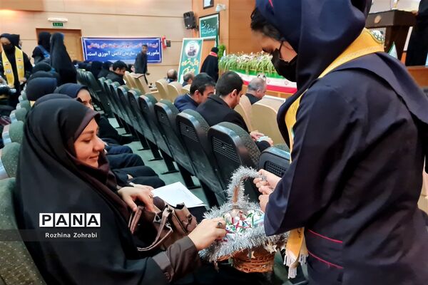 برگزاری همایش دختران حاج قاسم در ناحیه یک شیراز