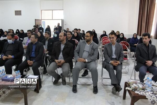 افتتاح اولین مدرسه متاورس استان و تجلیل از برگزیدگان پژوهشی شهرستان سمنان