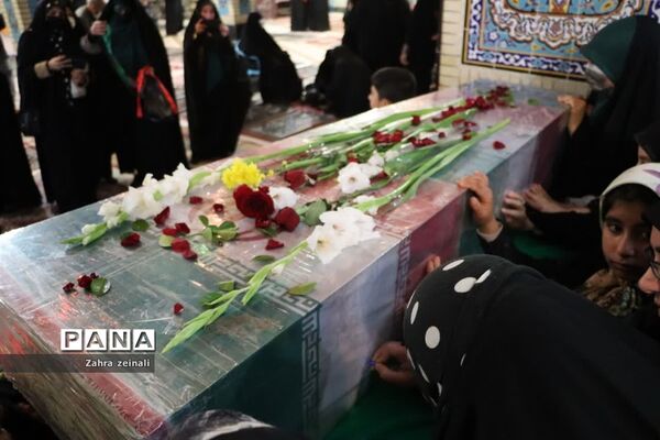 مراسم وداع با  شهید گمنام هشت سال دفاع‌مقدس در شهرستان اقلید