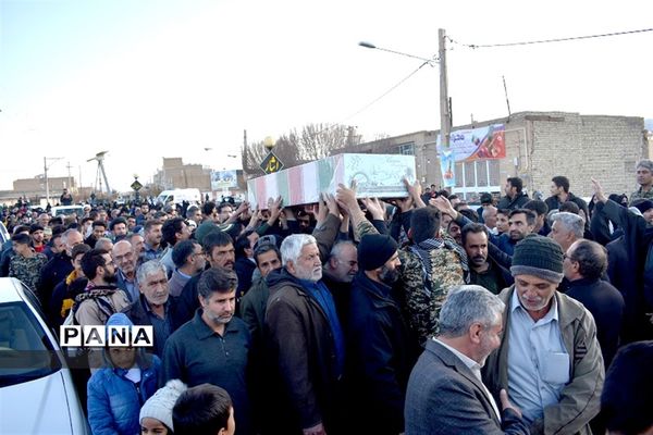 استقبال از دو شهید گمنام  دفاع مقدس در بهاباد