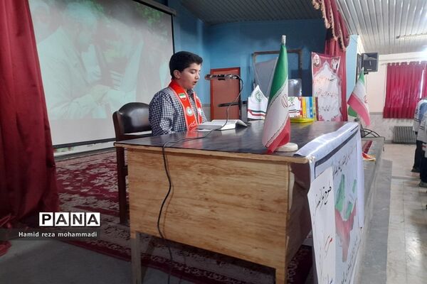 طرح توانمند‌سازی مربیان پیشتاز سازمان دانش‌آموزی قائمشهر