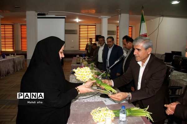 بازدید نمایندگان اداره کل آموزش پرورش از اجرای طرح جهش در مدارس شهرستان بهبهان