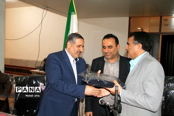 بازدید نمایندگان اداره کل آموزش پرورش از اجرای طرح جهش در مدارس شهرستان بهبهان