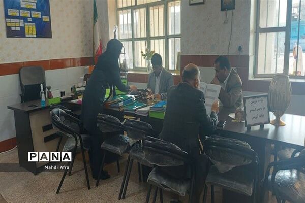 بازدید نمایندگان اداره کل آموزش پرورش از اجرای طرح جهش در مدارس شهرستان بهبهان