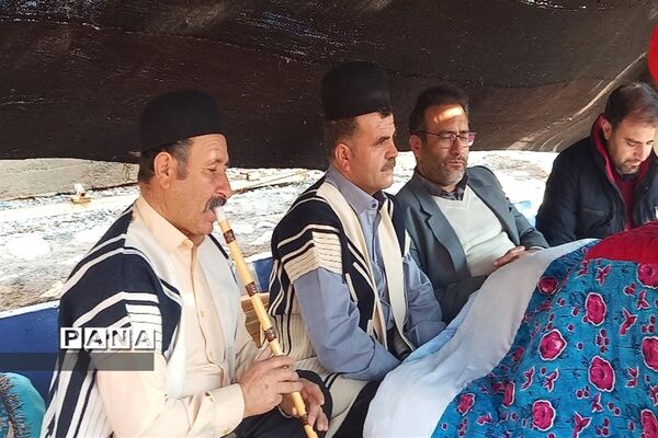 جشنواره غذای سنتی چهارمحال وبختیاری و شب یلدا در دبیرستان مرضیه