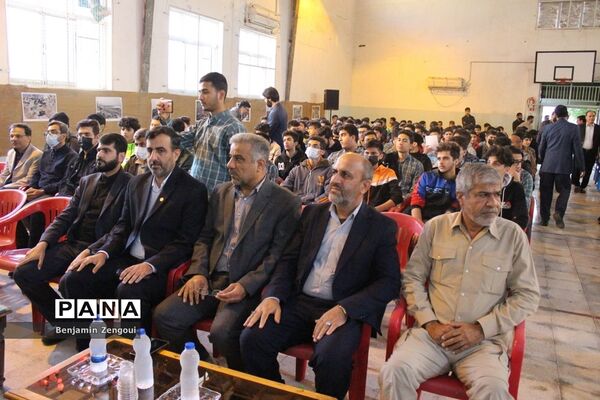 تشییع شهید گمنام در دبیرستان شریعتی بوشهر
