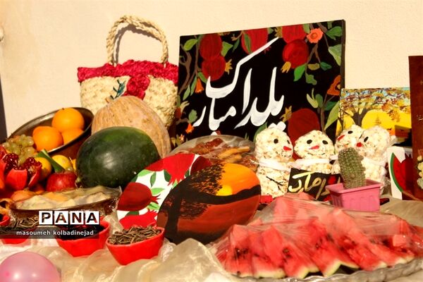 نمایشگاه آثار و دست ساخته های دانش‌آموزی در گلوگاه