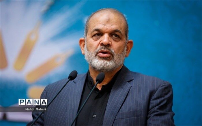وزیر کشور: فعال‌سازی ظرفیت‌های بومی، محور برنامه‌های توسعه استان‌ها باشد