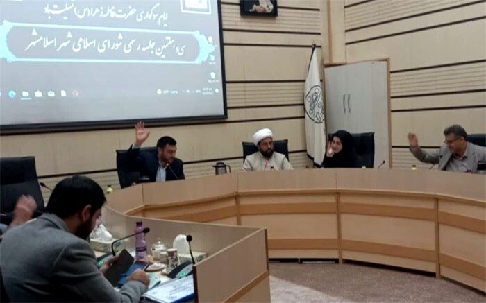 تحریم‌ها دلیل کم‌‌کاری و عدم مدیریت برخی از مسئولان نباشد