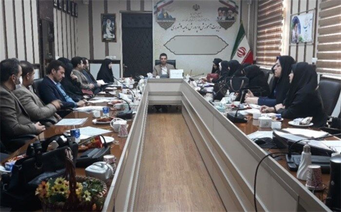 مدیران مدارس سکان‌دار عرصه تعلیم و تربیت هستند
