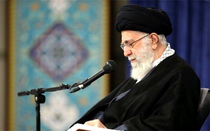 حادثه تروریستی شاهچراغ موجب رسوایی آمریکایی‌های منافق و سیاه‌دل شد
