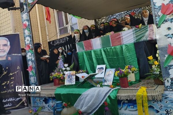 تشییع پیکر شهید گمنام در آموزشگاه شاهد 16 ناحیه 4 شیراز