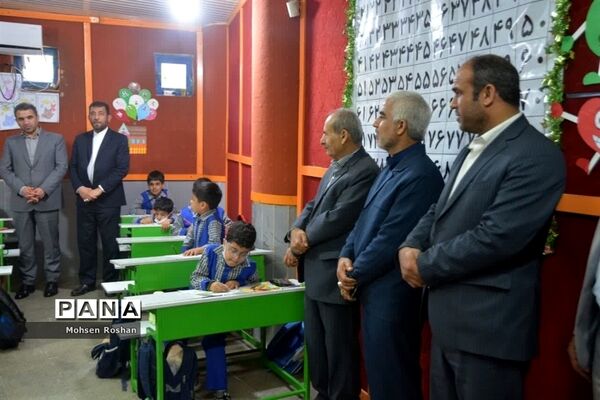 بازدید معاون وزیرآموزش و پرورش از دبستان غیردولتی ولایت بوشهر