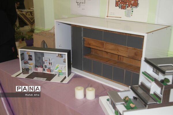 افتتاح نمایشگاه دست سازه های دانش‌آموزان هنرستان فرزانگان شهرستان بهبهان