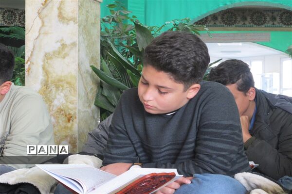 برگزاری محفل انس با قرآن در شهرستان پردیس