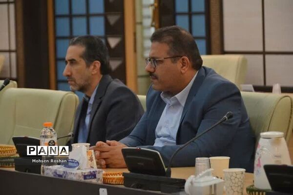 حضور معاون وزیردر شورای آموزش و پرورش استان بوشهر