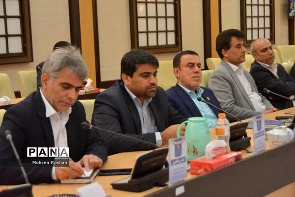 حضور معاون وزیردر شورای آموزش و پرورش استان بوشهر