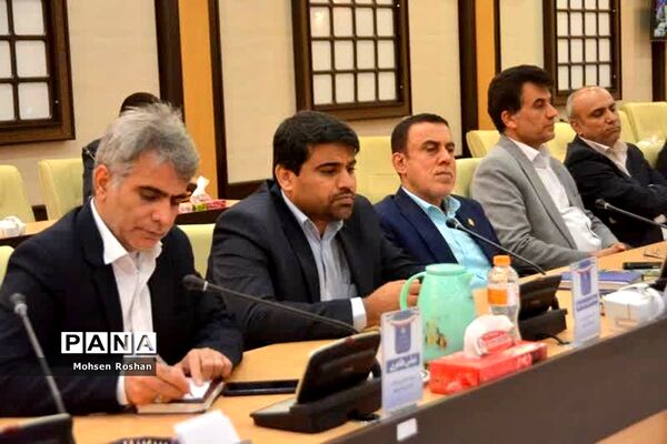 حضور معاون وزیردر شورای آموزش و پرورش استان بوشهر