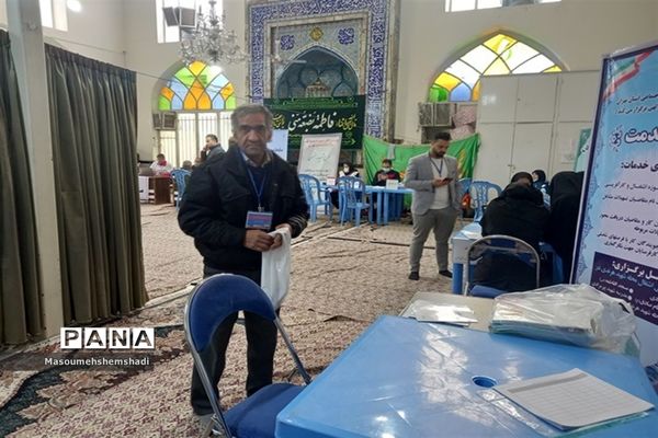 میز خدمت در محله هرندی منطقه12